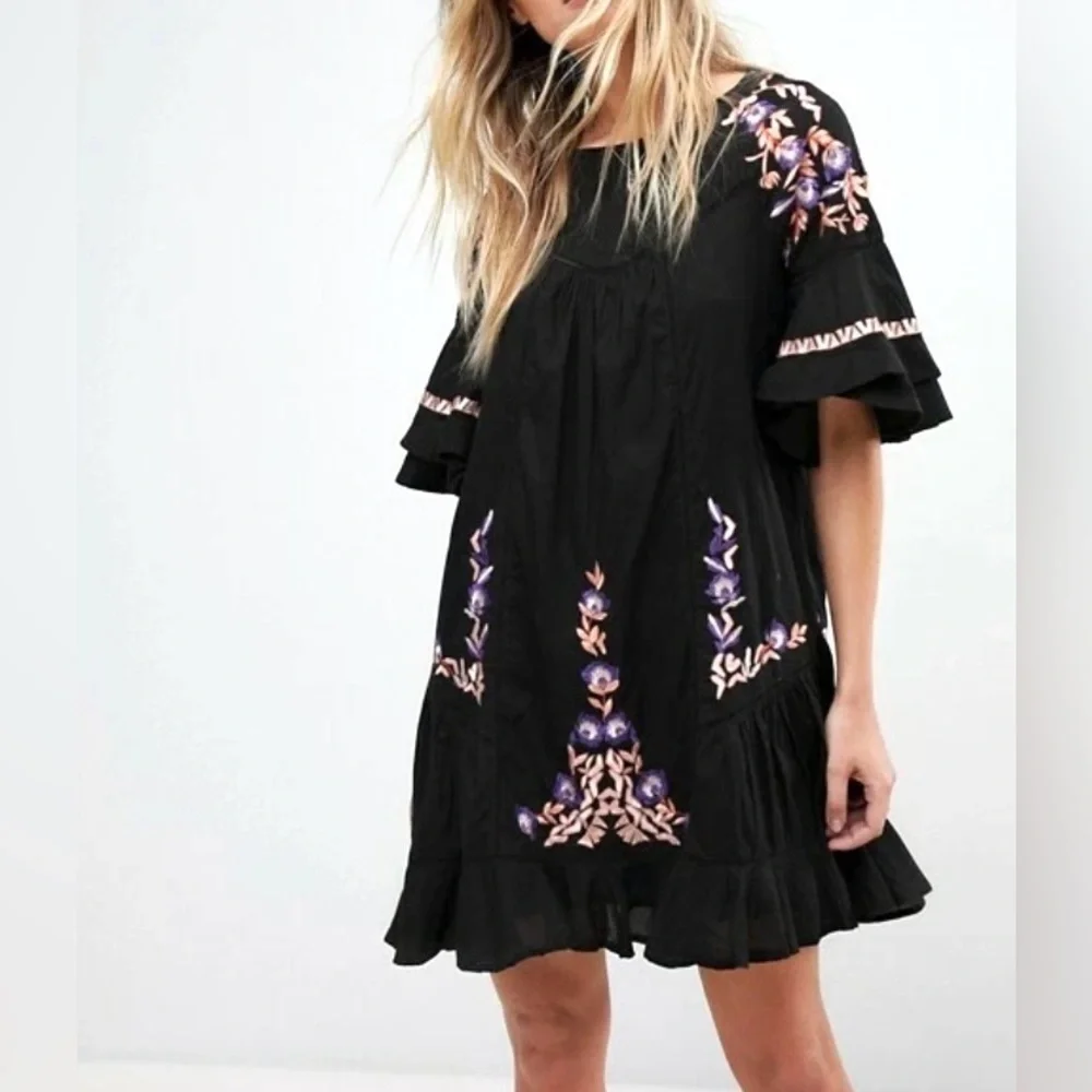 Free People Pavlo Embroidered Black Mini Dress Size S Vintage Inspired Flirty